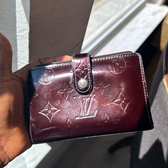 Authentic LOUIS VUITTON  Vernice vintage Wallet - Picture 14 of 14